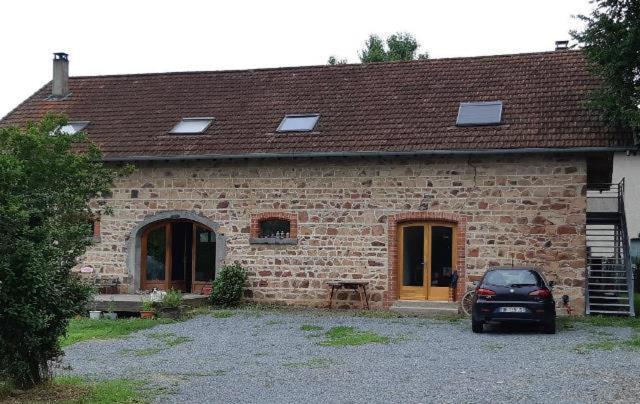 Chambre D Hote La Grange Pommiers-en-Forez Esterno foto